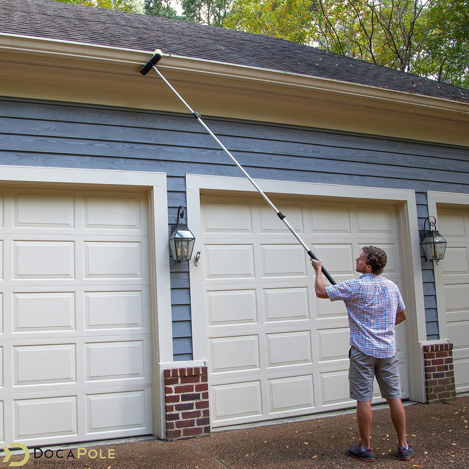 11 Inch Medium Bristle Deck Brush with Telescoping Pole S406958