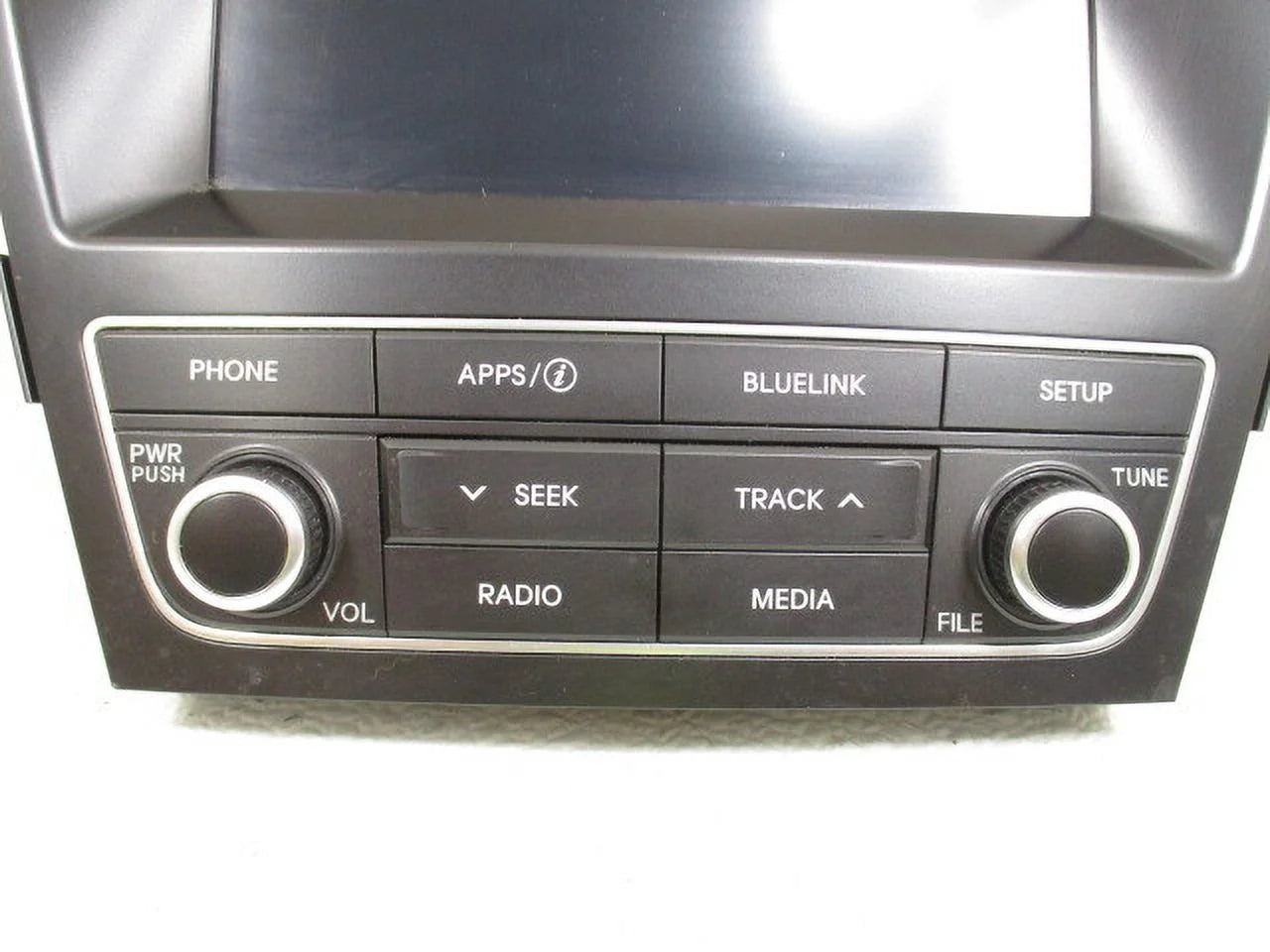 17 18 19 Hyundai Santa Fe CD Audio Media Display Radio Receiver OEM J66408
