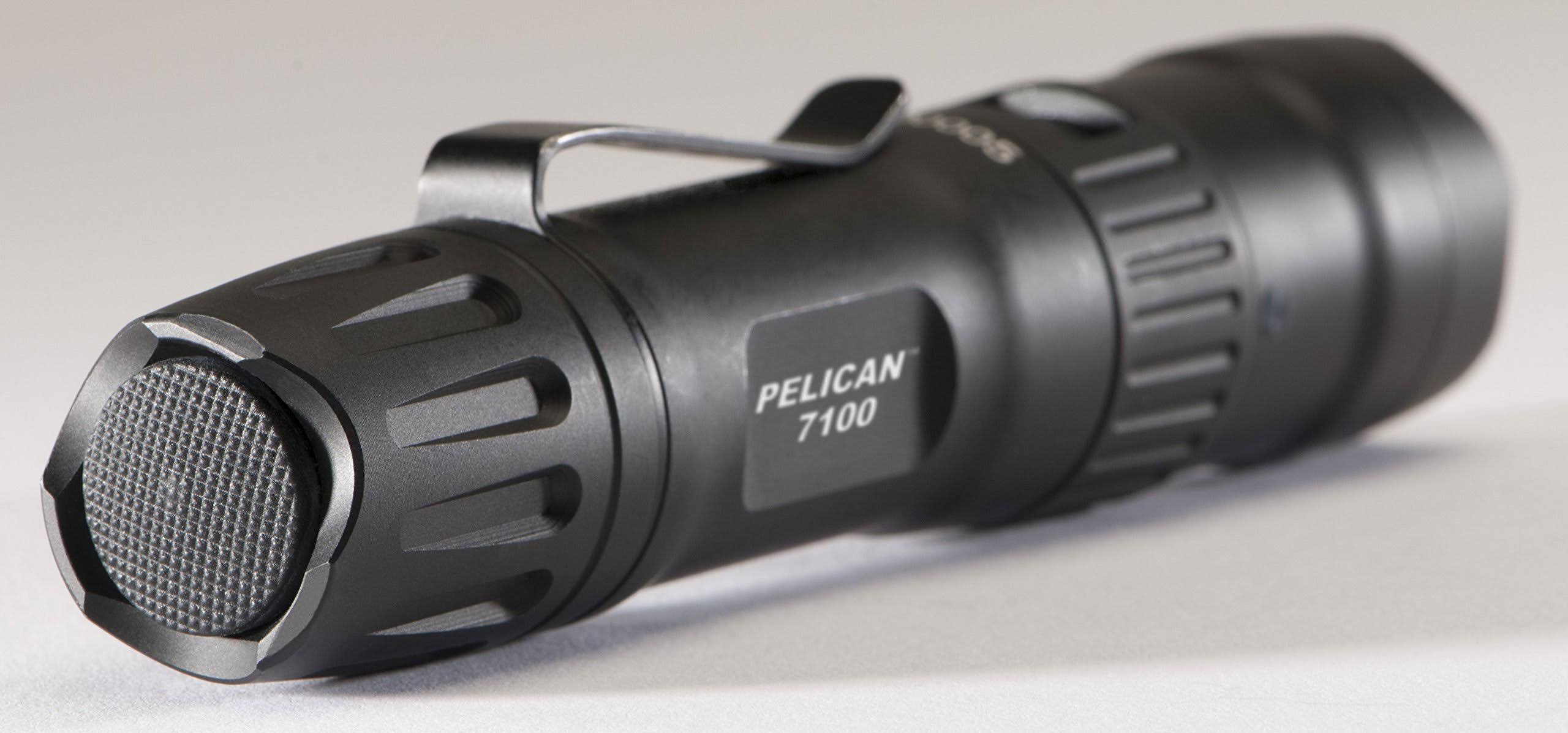 Black USB-Rechargeable Flashlight V8765