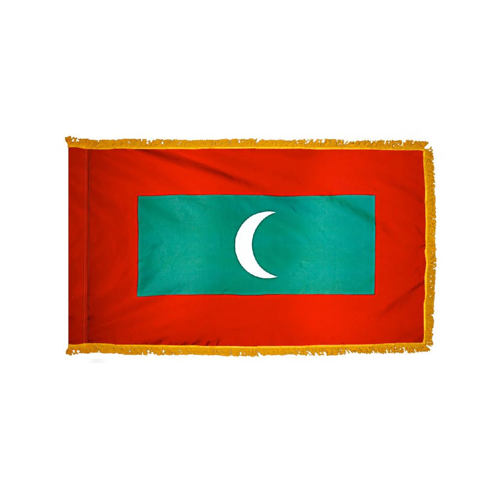 Maldives Flag with Side Pole Sleeve and Fringe M6805
