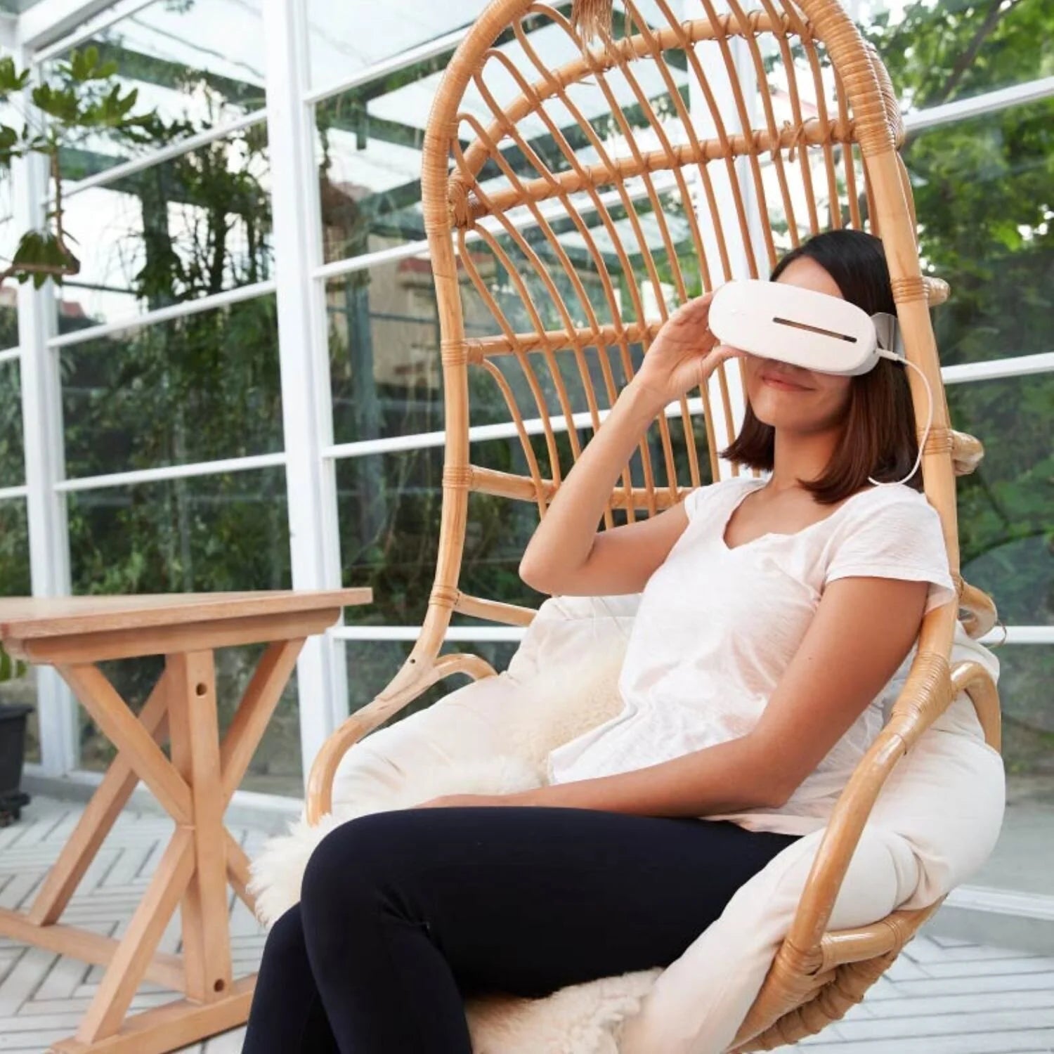 Hot Compress Water Vibration Eye Massager T95637