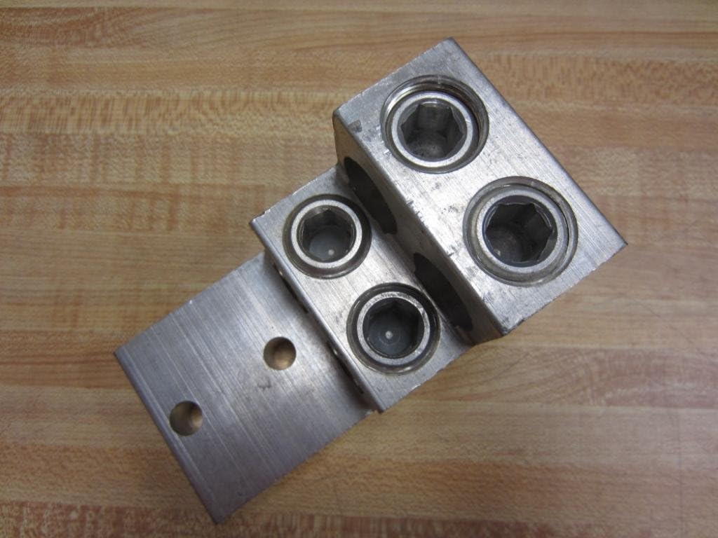 Stack Lug Pack of 2 B503