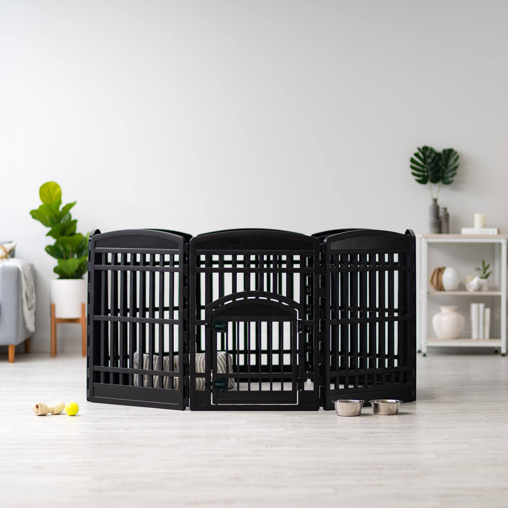 8 Panel Plastic Playpen, Hunter Green - Black Q946465