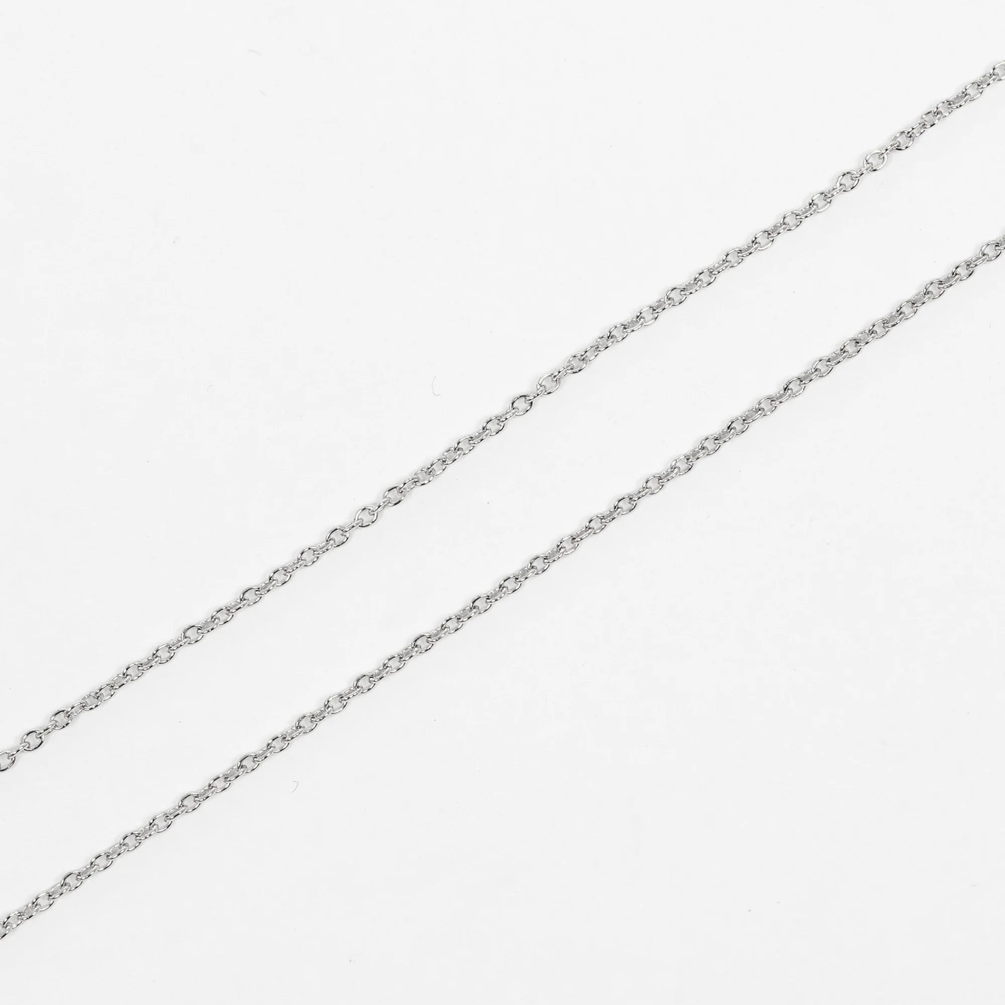 Platinum Diamond Circle Necklace L99636