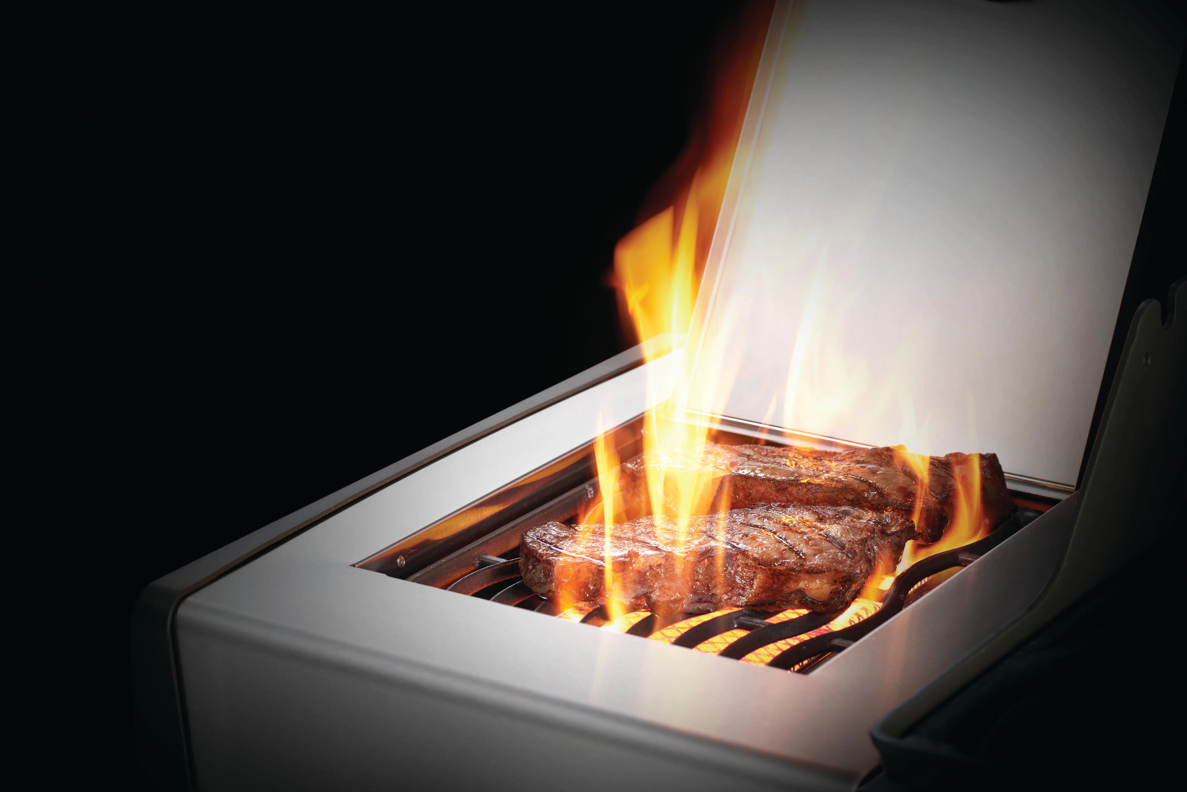Stainless Steel Propane Gas Grill with Infrared Side Burner K3515