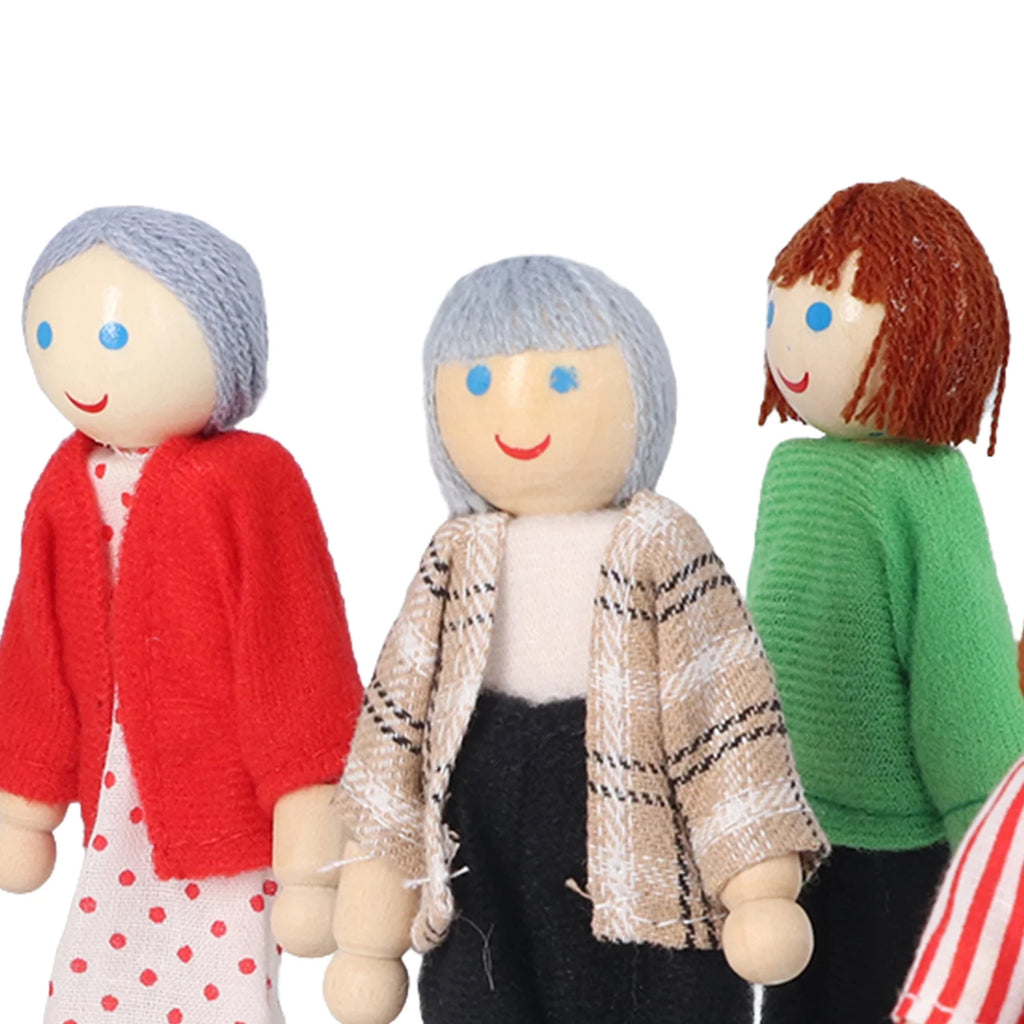 8pcs Wooden Dollhouse People Figures Y482