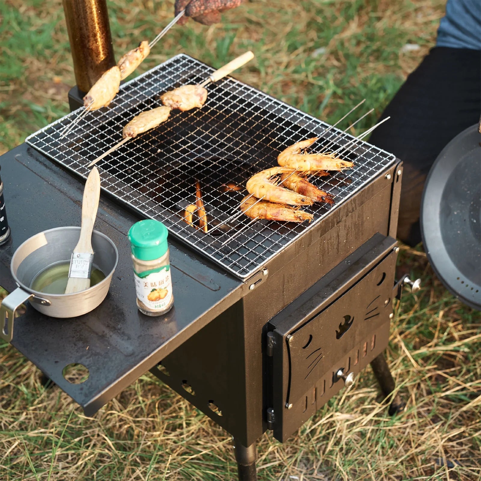 Portable Foldable Wood Burning Camp Tent with Chimney N6799