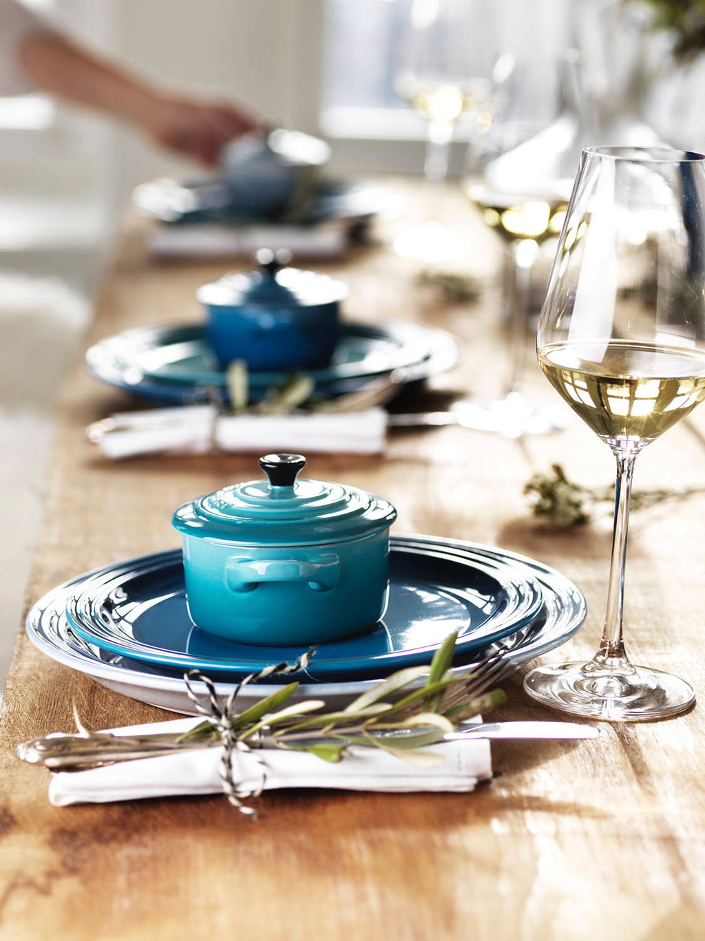Teal Stoneware Petite Round Casserole, 0.2 L A634714