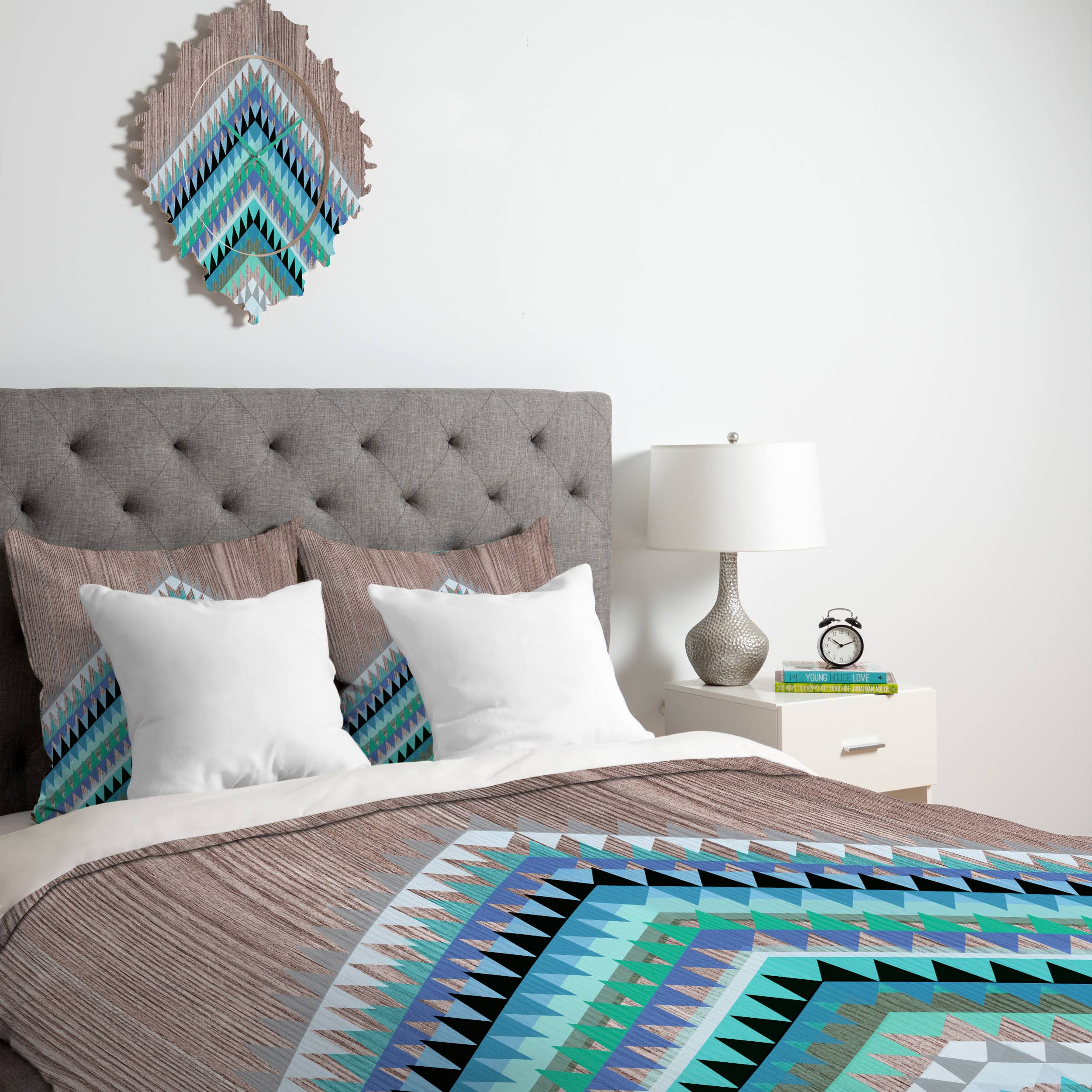 Twin/Twin XL Duvet Cover D699